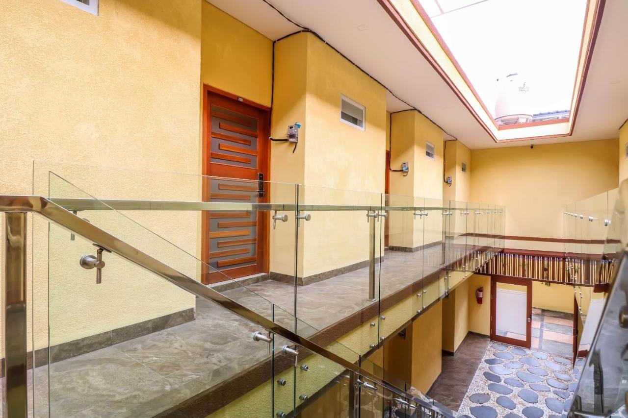 Hotel Dewi Uma House Denpasar Zewnętrze zdjęcie